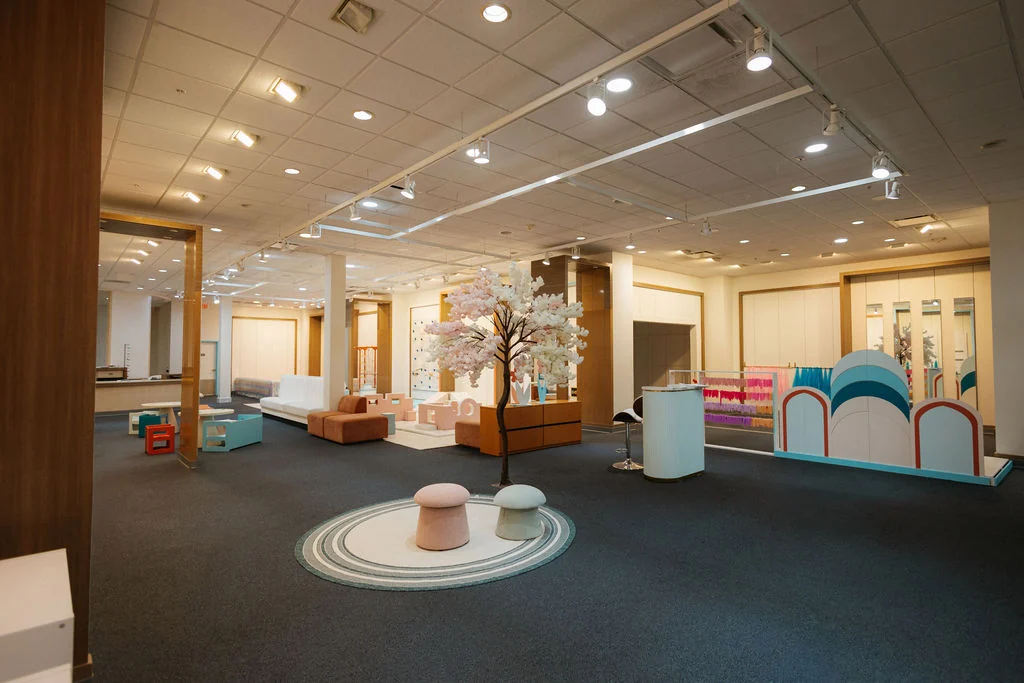 Wide view of the Carnaby lounge and play house